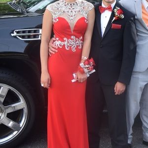 Beautiful Red prom dress